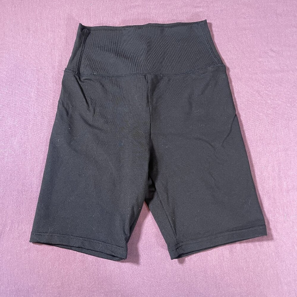 Garage High Rise Bike Shorts in black - Size Small